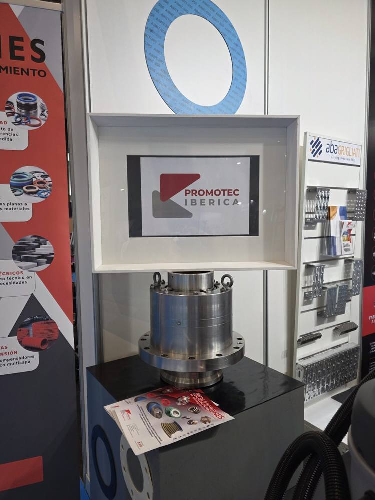El sello mecánico de gran formato, una de las piezas más admiradas del stand de PROMOTEC IBÉRICA.